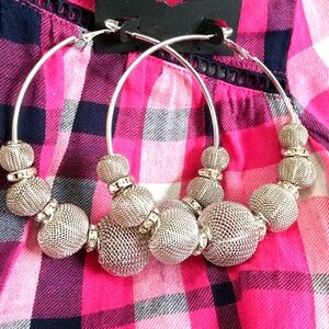 🆕 Earrings Large Hoop Silvertone Mesh Beads with Rhinestones 4" NWT